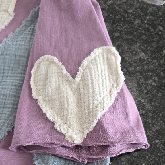 NWOT BellanBlue Oversized Small Purple Top with Blue and Cream Heart Patchwork - Picture 9 of 10